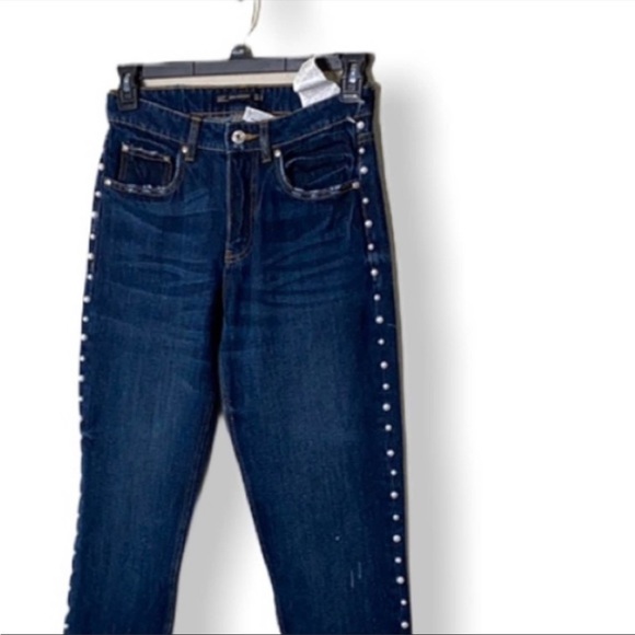Zara Distressed Faux Pearl Denim Jeans - Picture 1 of 7